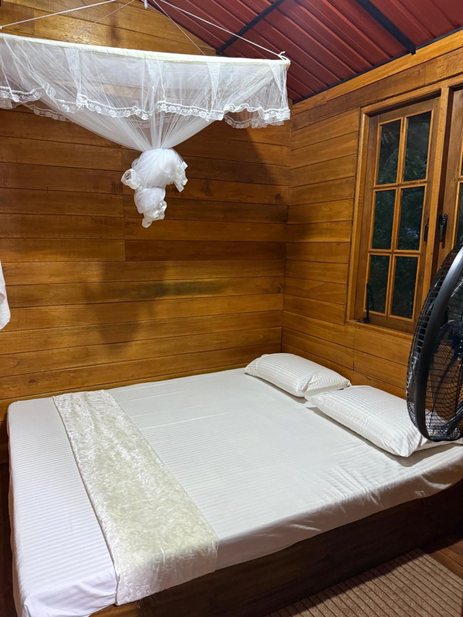 Ella Jungle Inn Homestay And Tree House Bagian luar foto