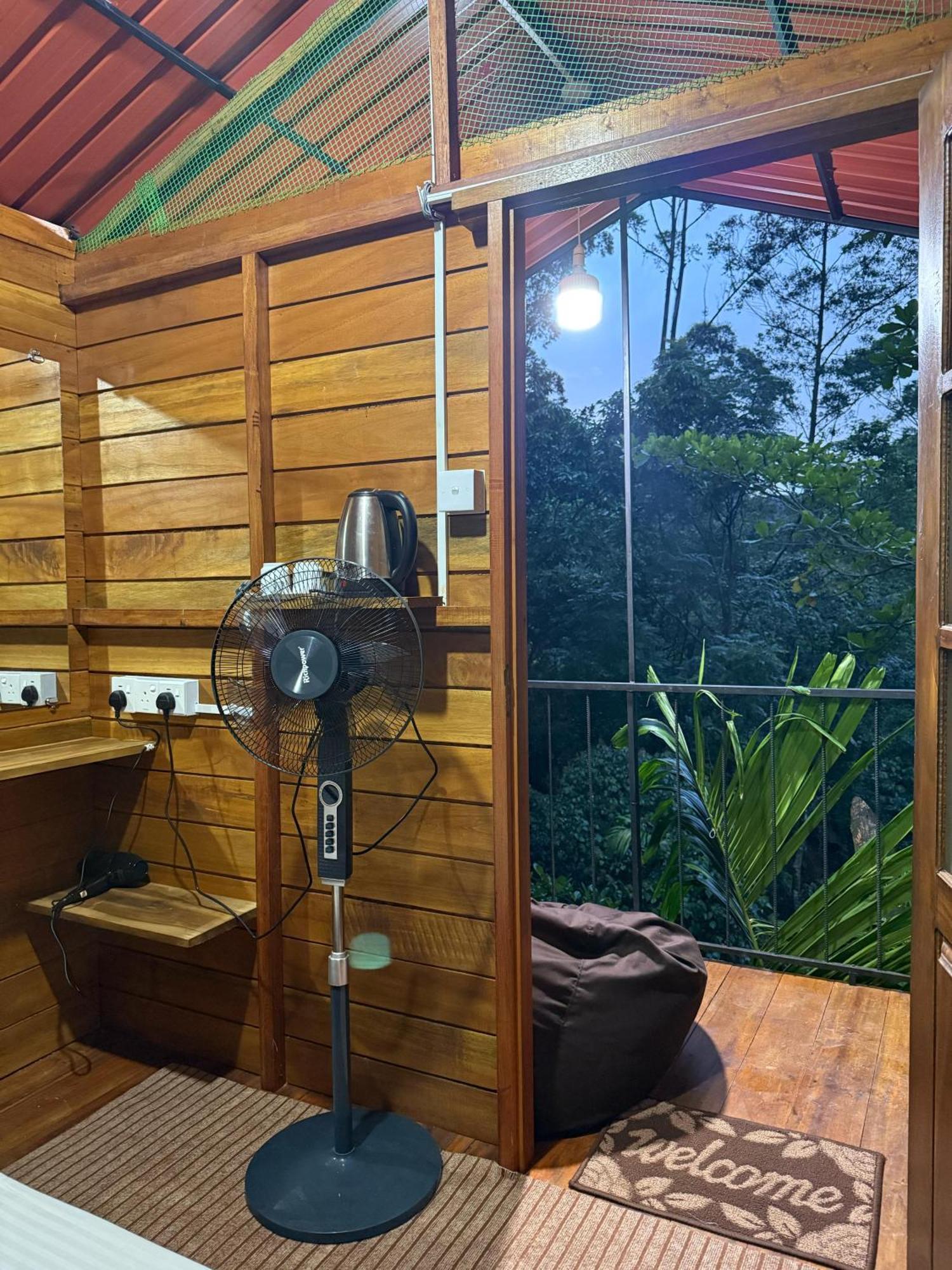Ella Jungle Inn Homestay And Tree House Bagian luar foto