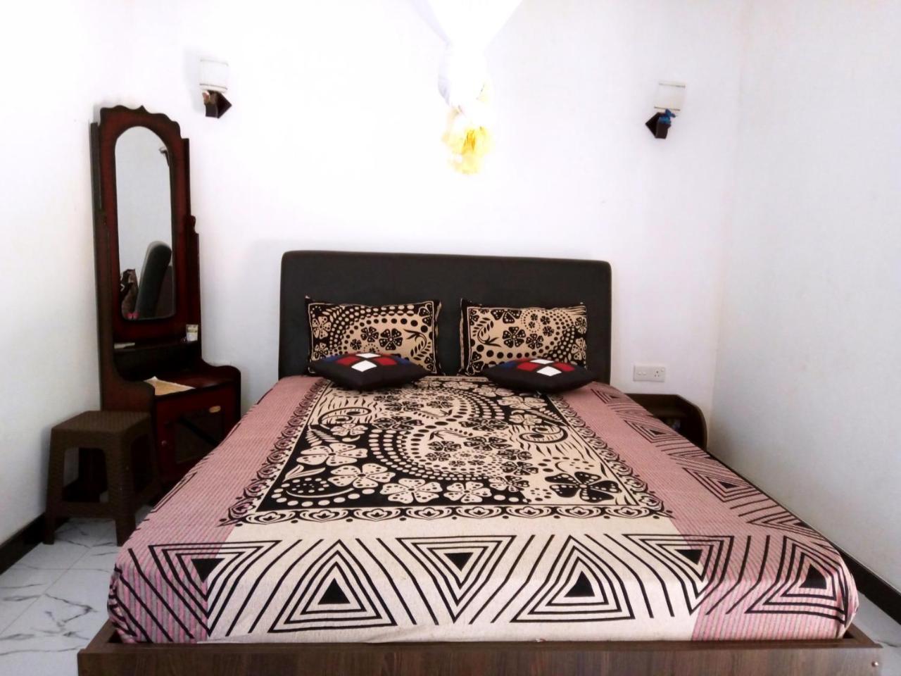 Ella Jungle Inn Homestay And Tree House Bagian luar foto